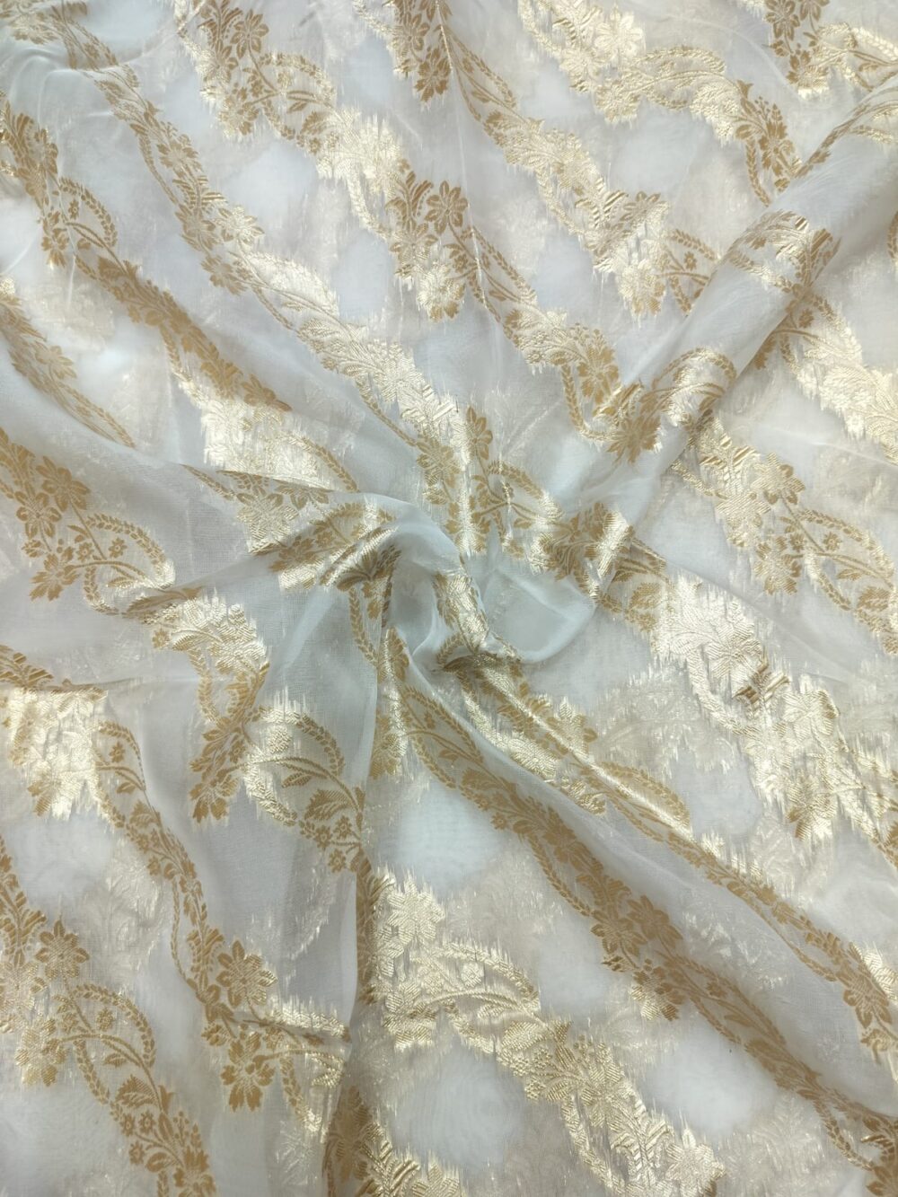 Organza Jacquard - Image 4