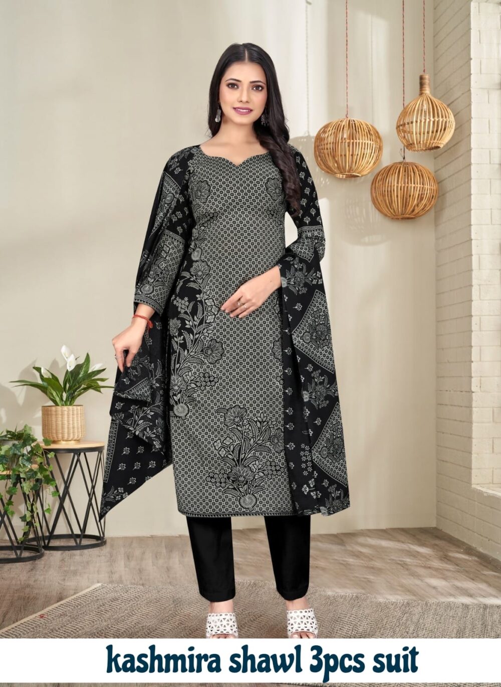 Kashmira Shawl Suit - Image 12